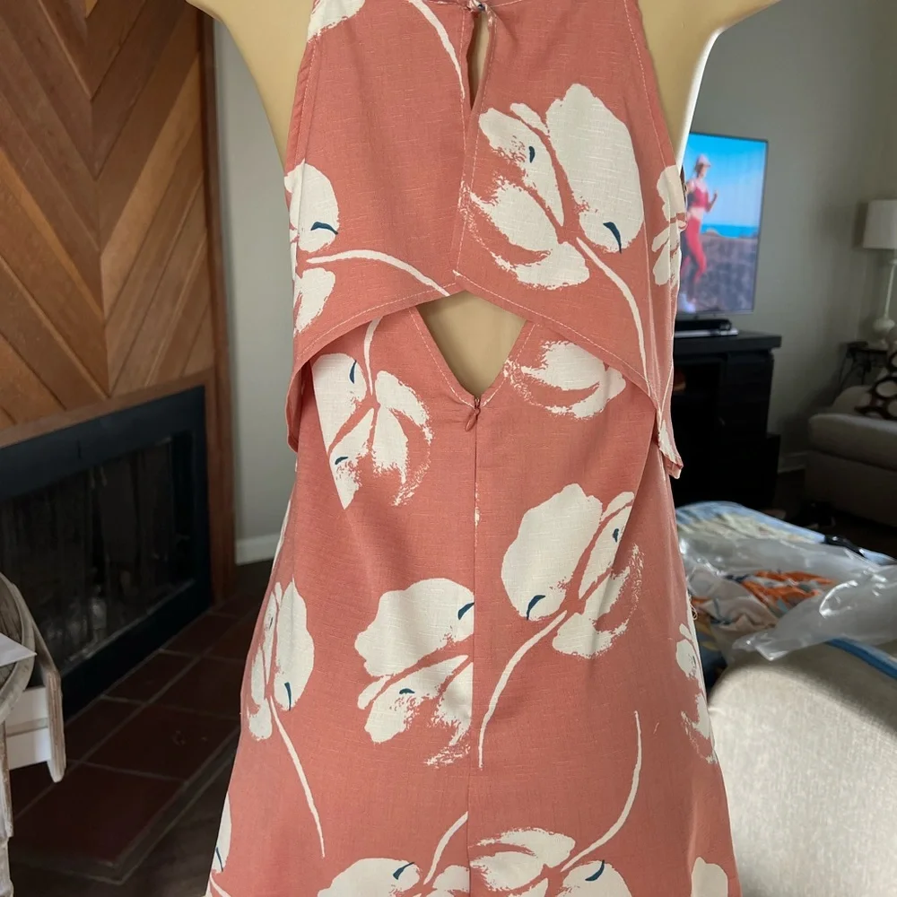 Lush dress - Picture 2 of 2